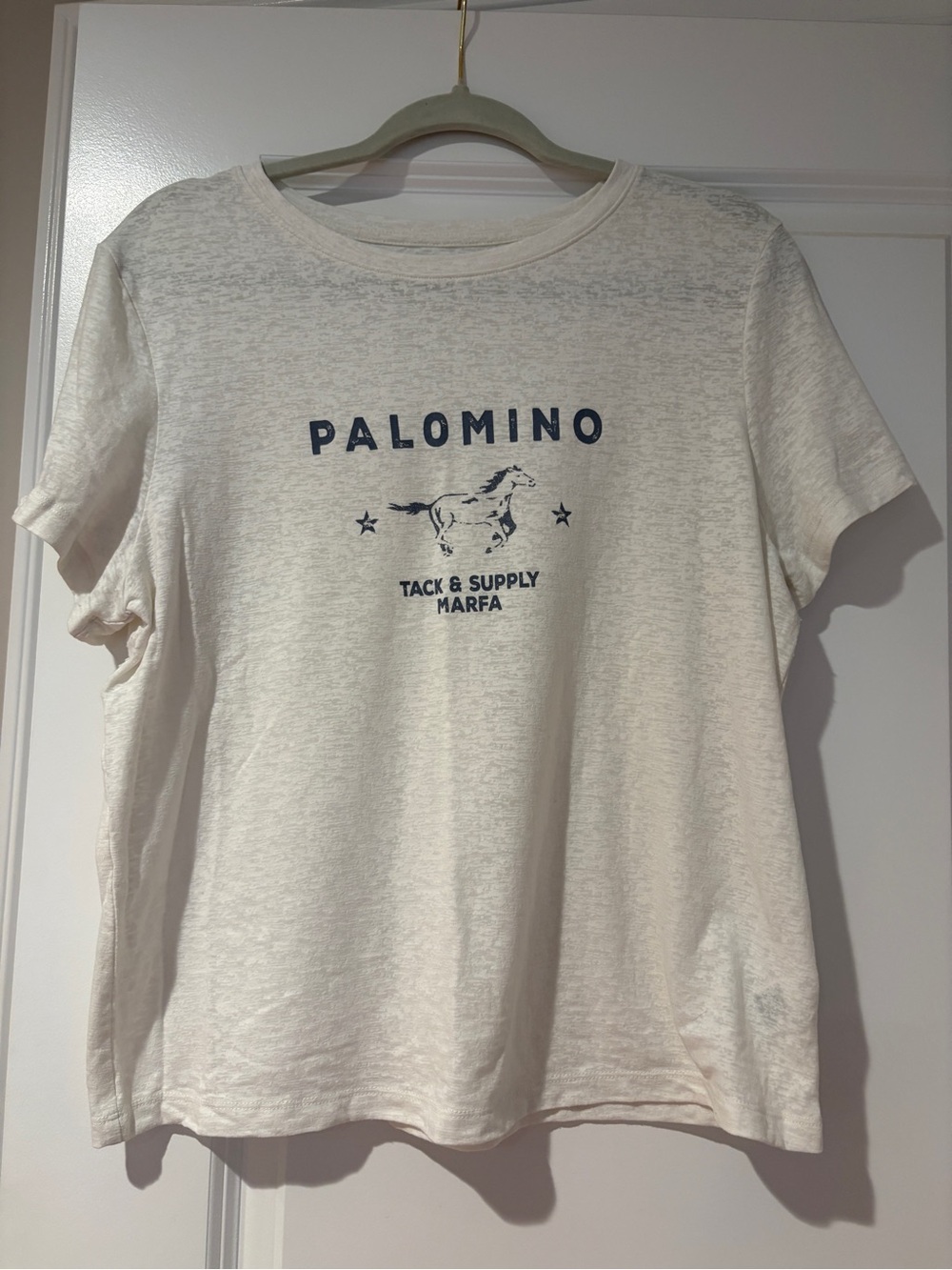 Cream Graphic Tee - Women's Short Sleeve Universal Thread